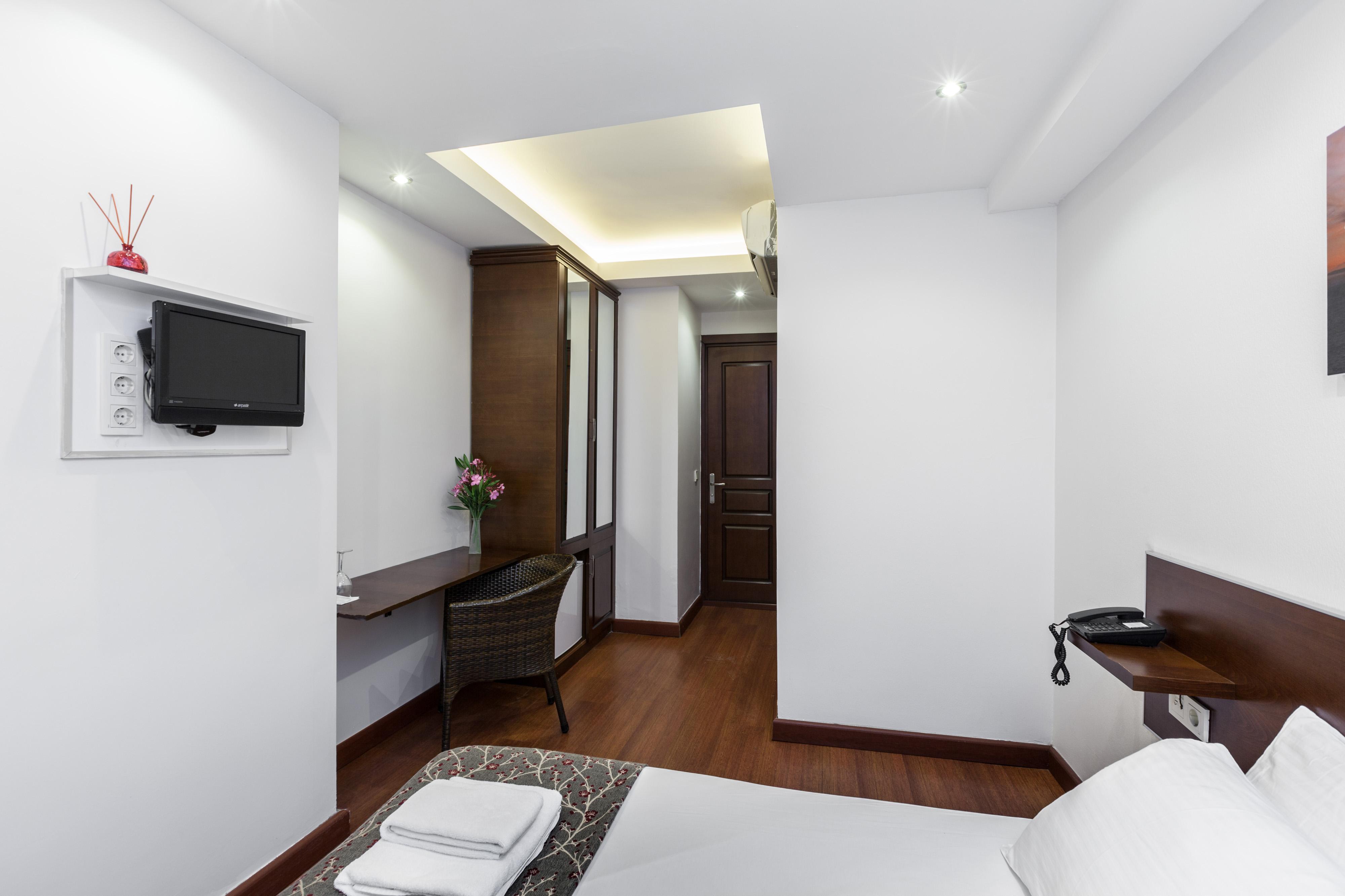 Buyukada Comfort Otel Adalar Exteriör bild