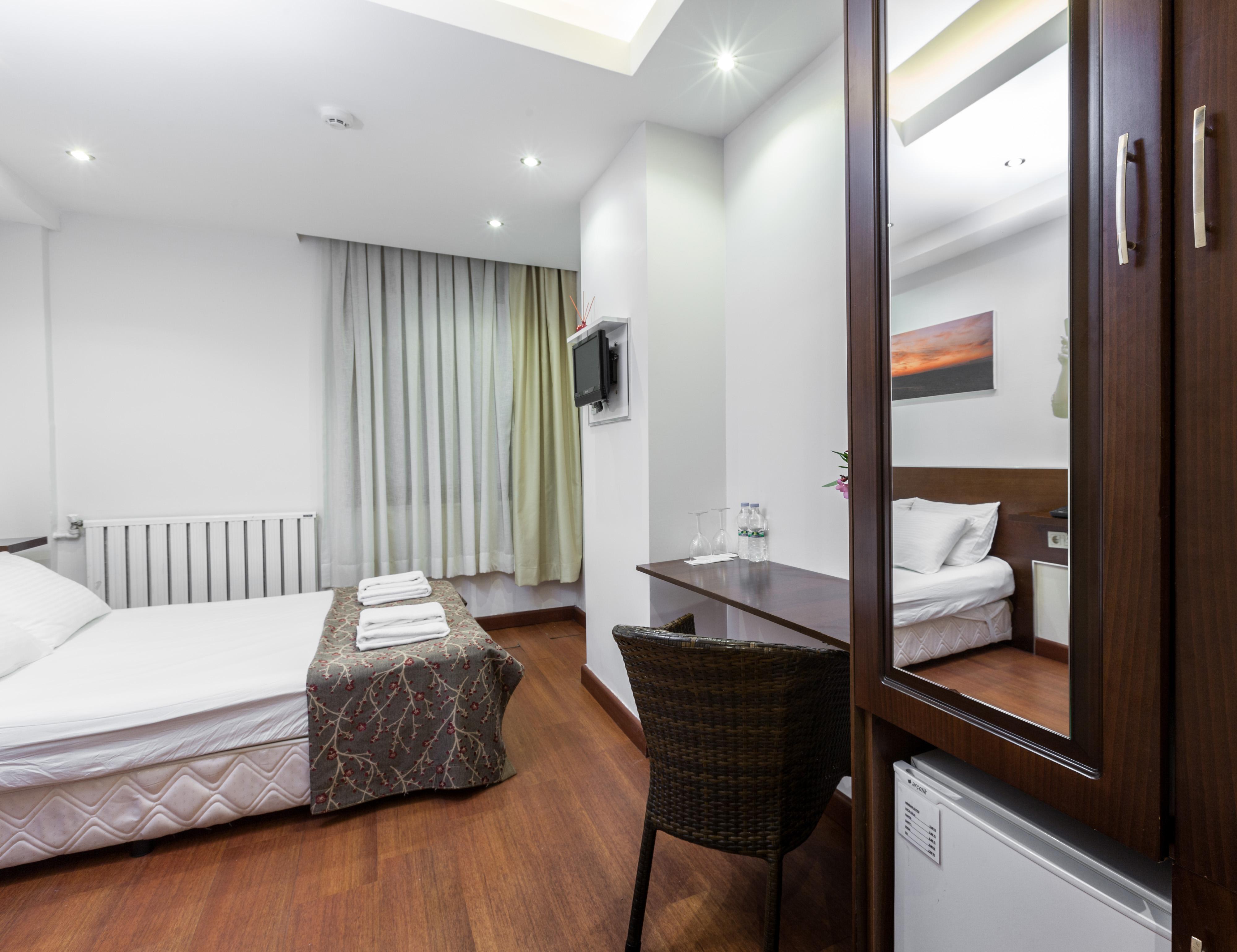 Buyukada Comfort Otel Adalar Exteriör bild