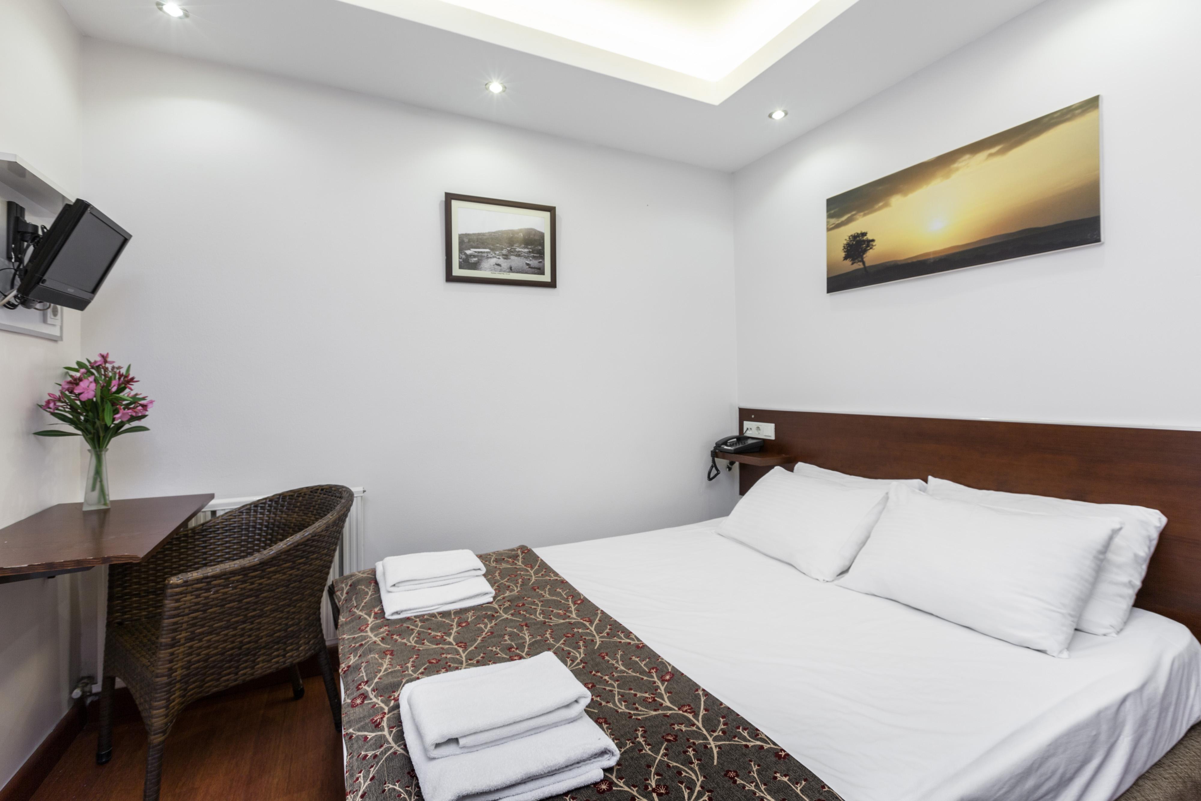 Buyukada Comfort Otel Adalar Exteriör bild